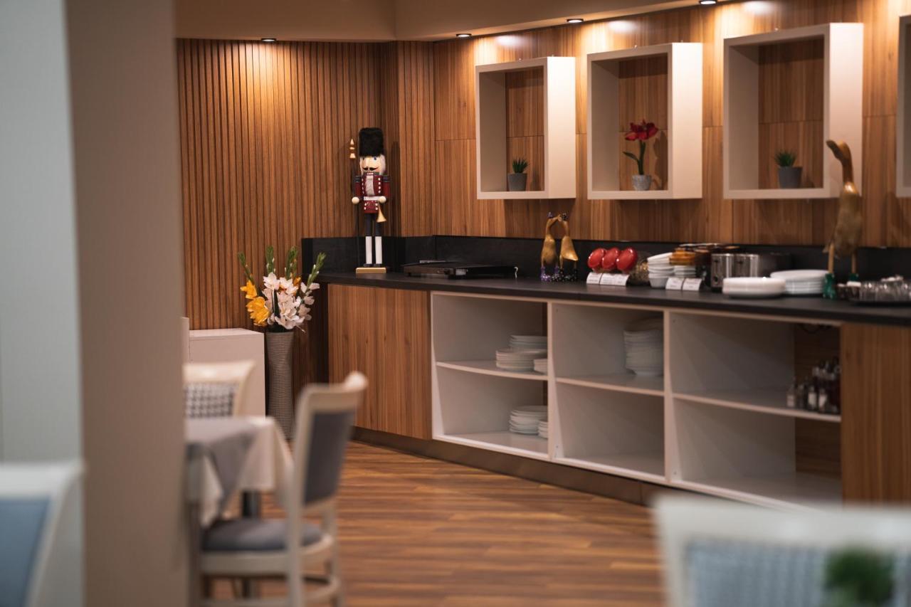 Hotel Blvd 7 Plovdiv Ngoại thất bức ảnh
