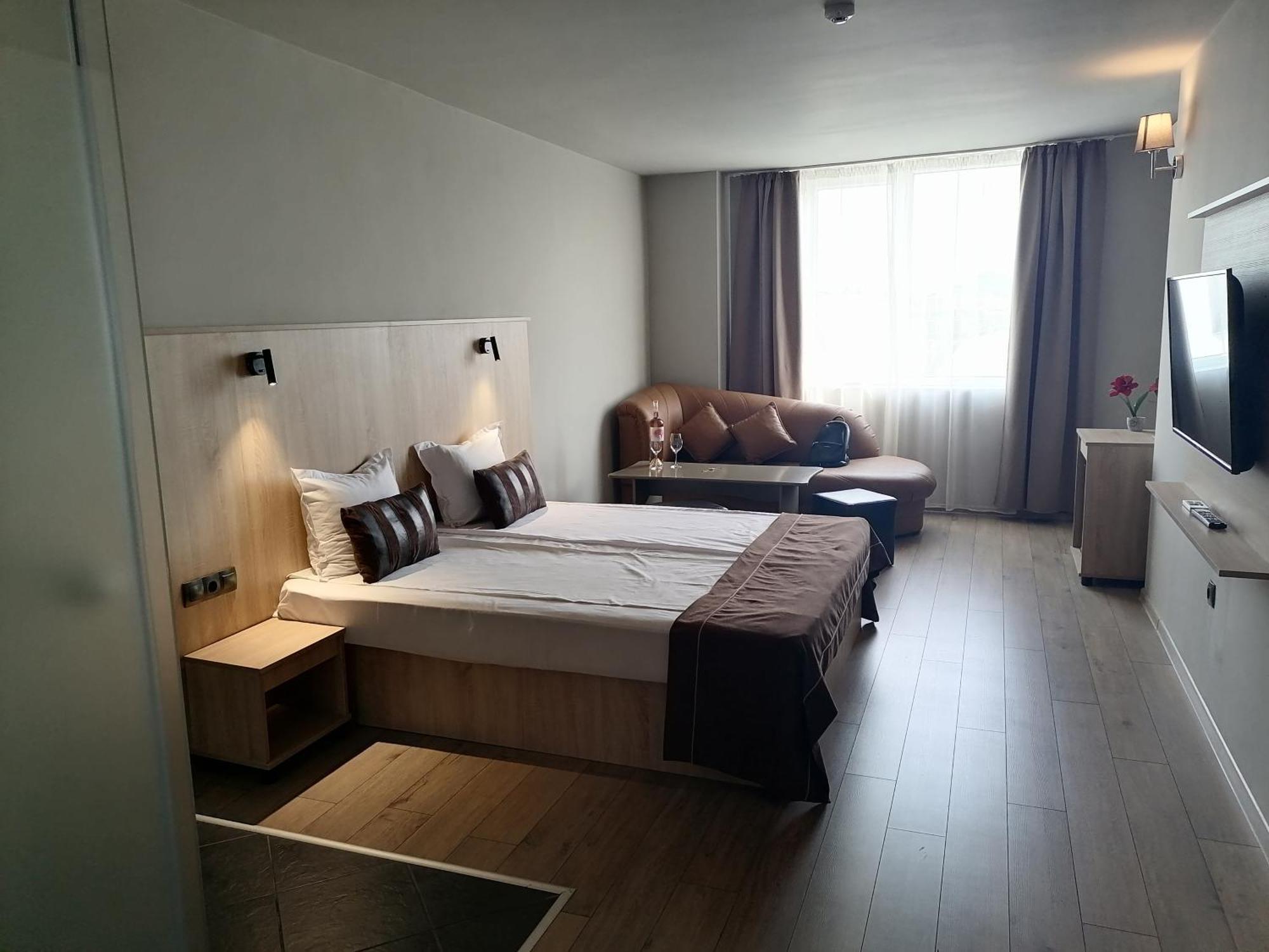 Hotel Blvd 7 Plovdiv Phòng bức ảnh